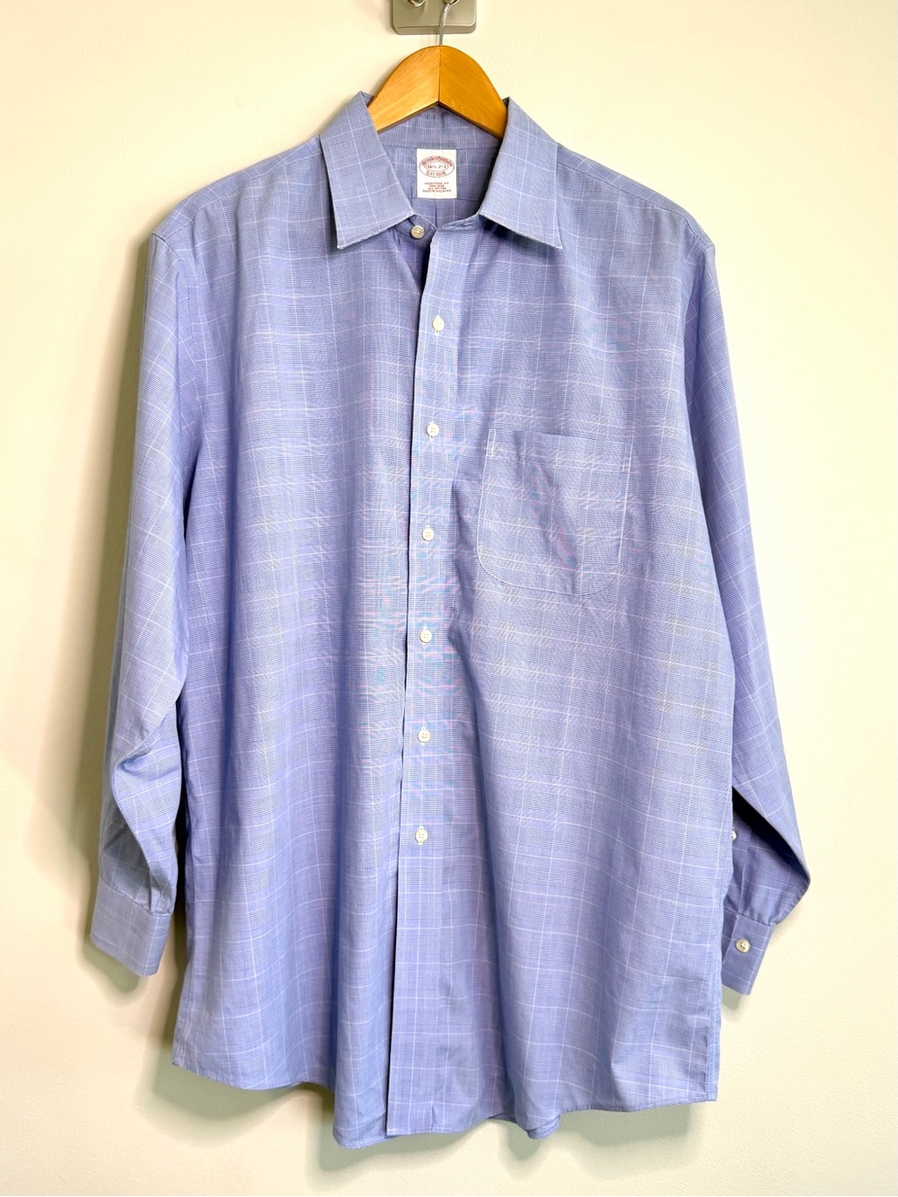 Brooks Brothers Traditional Fit Non-Iron Dress Shirt Blue Plaid Check 16.5 32/33